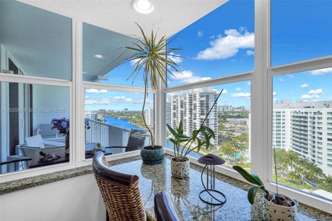 Copropriété à vendre à Fort Lauderdale, Floride: 2 chambres, 139.07 m2 № 2173277 - photo 2