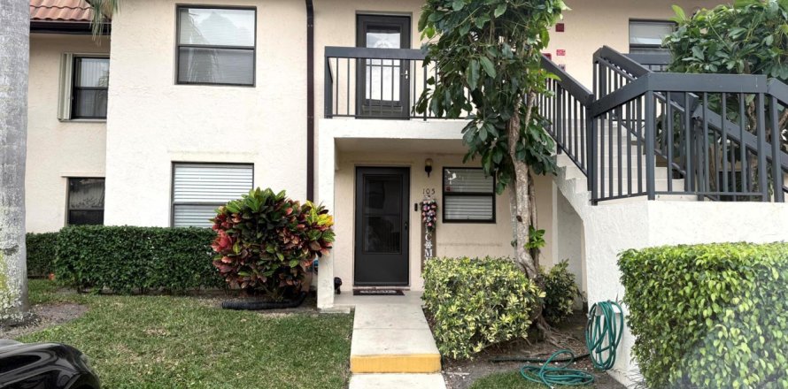 Condo à Lake Worth, Floride, 2 chambres  № 2253325