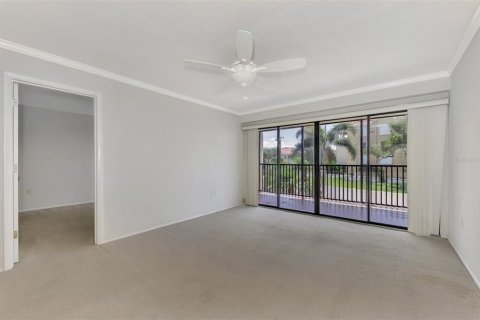 Copropriété à vendre à Englewood, Floride: 2 chambres, 103.68 m2 № 1311851 - photo 15