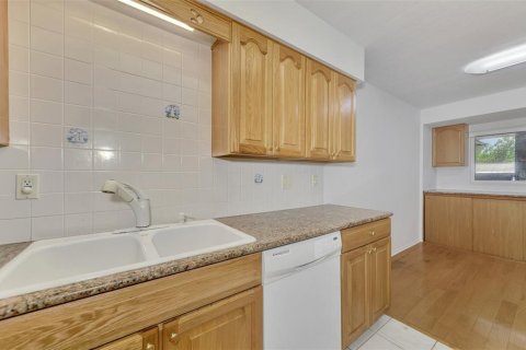 Copropriété à vendre à Englewood, Floride: 2 chambres, 103.68 m2 № 1311851 - photo 26