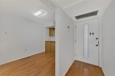 Copropriété à vendre à Englewood, Floride: 2 chambres, 103.68 m2 № 1311851 - photo 8