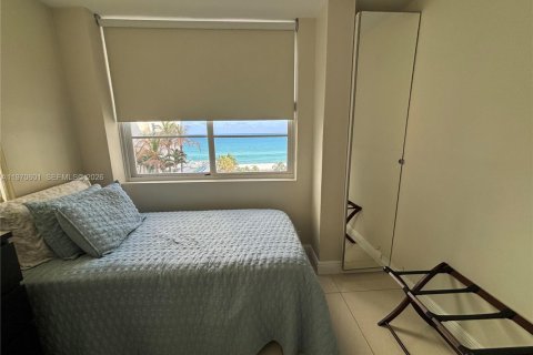 Copropriété à vendre à Miami Beach, Floride: 2 chambres, 89.56 m2 № 2041753 - photo 23