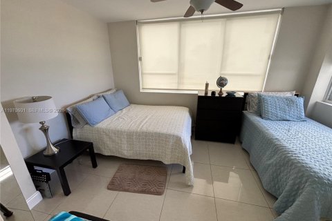 Copropriété à vendre à Miami Beach, Floride: 2 chambres, 89.56 m2 № 2041753 - photo 22