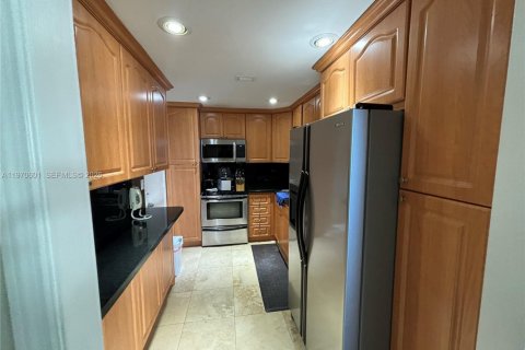 Copropriété à vendre à Miami Beach, Floride: 2 chambres, 89.56 m2 № 2041753 - photo 13