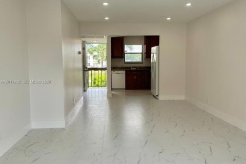 Copropriété à louer à Boca Raton, Floride: 2 chambres, 79.71 m2 № 2076410 - photo 2