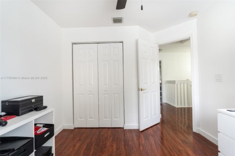 Townhouse in Pembroke Pines, Florida 3 bedrooms, 126.44 sq.m. № 1610498 - photo 17