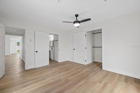 Casa en venta en Sarasota, Florida, 5 dormitorios, 255.85 m2 № 2230444 - foto 25