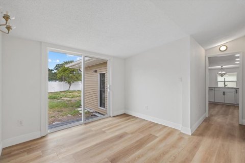Casa en venta en Sarasota, Florida, 5 dormitorios, 255.85 m2 № 2230444 - foto 26