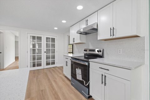 Casa en venta en Sarasota, Florida, 5 dormitorios, 255.85 m2 № 2230444 - foto 15
