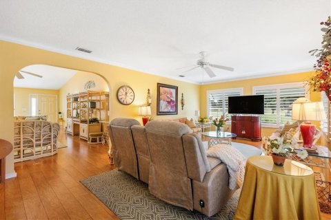 House in Summerfield, Florida 3 bedrooms, 173.73 sq.m. № 2195089 - photo 17
