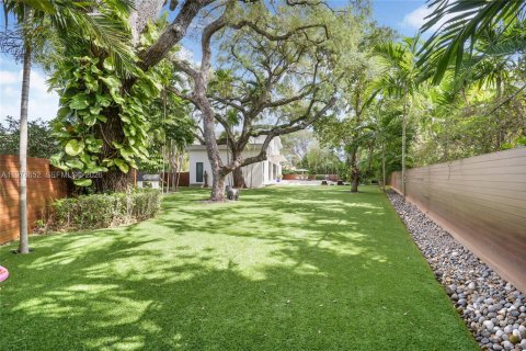 Villa ou maison à louer à Miami, Floride: 5 chambres, 460.33 m2 № 2046192 - photo 26
