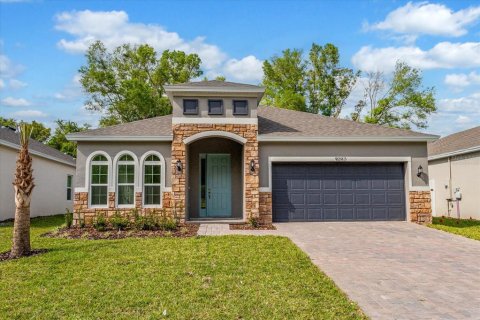 House in Lake Wales, Florida 4 bedrooms, 196.02 sq.m. № 2289637
