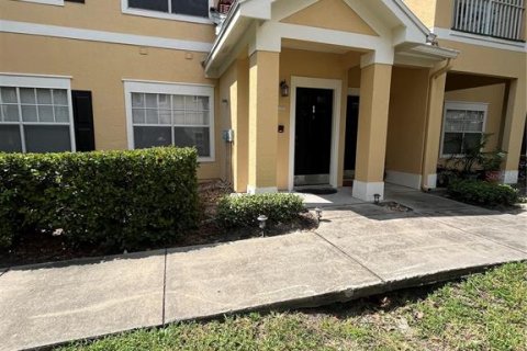 Condominio en alquiler en Sanford, Florida, 2 dormitorios, 104.24 m2 № 1904603 - foto 1