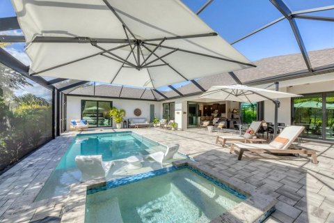 House in Port Charlotte, Florida 4 bedrooms, 229.65 sq.m. № 2166453 - photo 30