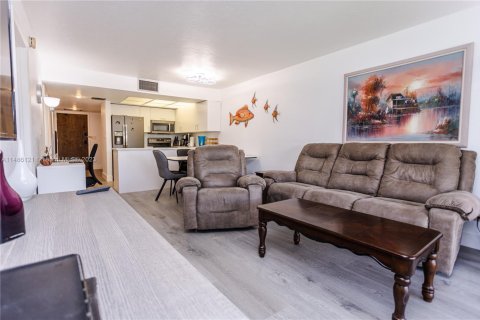 Copropriété à louer à Clewiston, Floride: 2 chambres, 78.04 m2 № 1935588 - photo 29