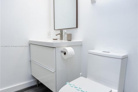 Copropriété à louer à Clewiston, Floride: 2 chambres, 78.04 m2 № 1935588 - photo 8