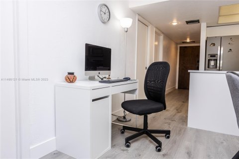 Copropriété à louer à Clewiston, Floride: 2 chambres, 78.04 m2 № 1935588 - photo 25