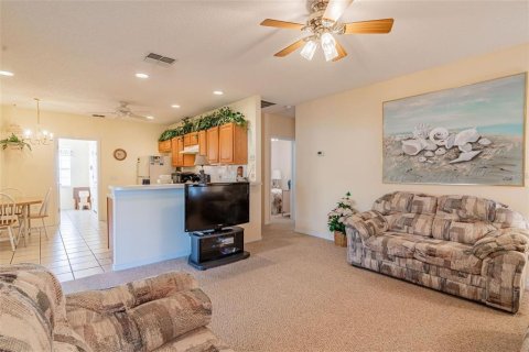 Casa en venta en Kissimmee, Florida, 3 dormitorios, 149.48 m2 № 2238447 - foto 10