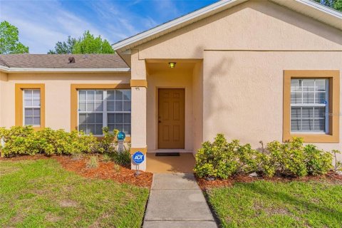 Casa en venta en Kissimmee, Florida, 3 dormitorios, 149.48 m2 № 2238447 - foto 2