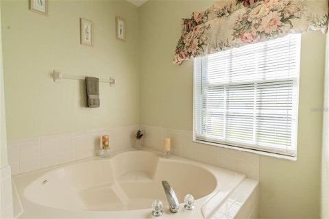 Casa en venta en Kissimmee, Florida, 3 dormitorios, 149.48 m2 № 2238447 - foto 15