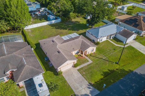 Casa en venta en Kissimmee, Florida, 3 dormitorios, 149.48 m2 № 2238447 - foto 3