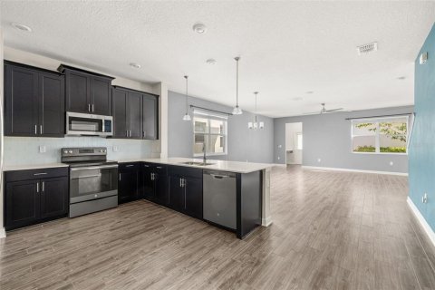 Casa en venta en Orlando, Florida, 3 dormitorios, 204.66 m2 № 1667090 - foto 9