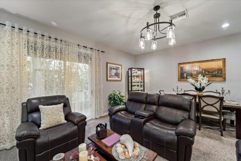 Touwnhouse à vendre à Sarasota, Floride: 3 chambres, 163.32 m2 № 1565563 - photo 10