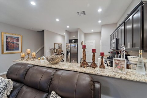 Touwnhouse à vendre à Sarasota, Floride: 3 chambres, 163.32 m2 № 1565563 - photo 4