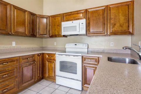Casa en venta en Miramar, Florida, 2 dormitorios, 92.07 m2 № 1857449 - foto 9