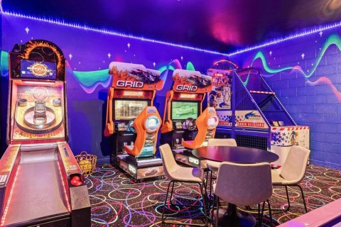 Купить виллу или дом в Фор-Корнерс, Флорида 4 комнаты, 318.47м2, № 2231019 - фото 8