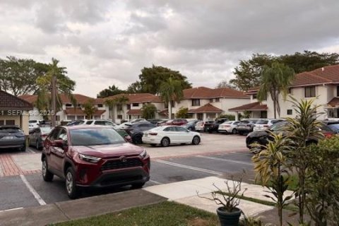 Copropriété à vendre à Miami, Floride: 2 chambres, 108.6 m2 № 2004243 - photo 23