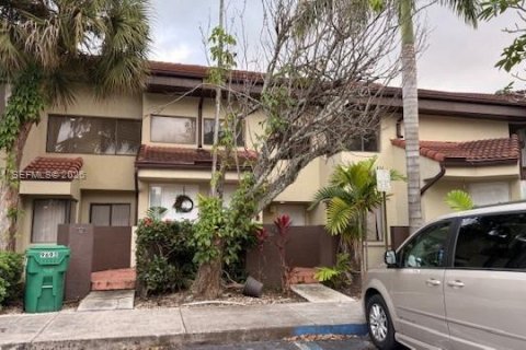 Copropriété à vendre à Miami, Floride: 2 chambres, 108.6 m2 № 2004243 - photo 25