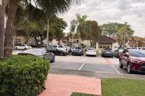 Copropriété à vendre à Miami, Floride: 2 chambres, 108.6 m2 № 2004243 - photo 22
