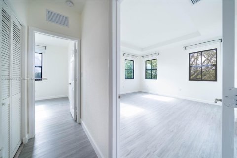 Touwnhouse à vendre à Fort Lauderdale, Floride: 3 chambres, 147.34 m2 № 1971657 - photo 27