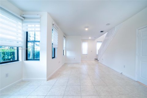 Touwnhouse à vendre à Fort Lauderdale, Floride: 3 chambres, 147.34 m2 № 1971657 - photo 7