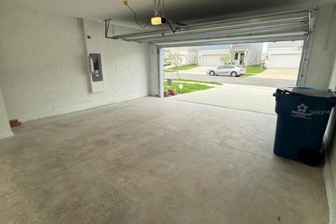Casa en alquiler en Lake Wales, Florida, 4 dormitorios, 174.1 m2 № 2098506 - foto 4