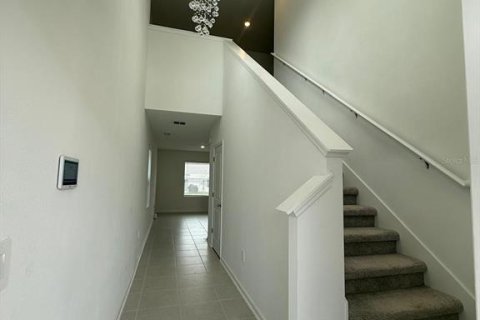 Casa en alquiler en Lake Wales, Florida, 4 dormitorios, 174.1 m2 № 2098506 - foto 5