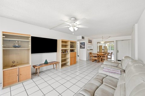 Condominio en venta en Pompano Beach, Florida, 2 dormitorios, 95.22 m2 № 2084501 - foto 3