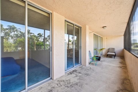 Condominio en venta en Pompano Beach, Florida, 2 dormitorios, 95.22 m2 № 2084501 - foto 27