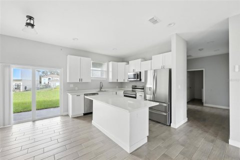 Casa en venta en Poinciana, Florida, 3 dormitorios, 121.24 m2 № 1899028 - foto 9