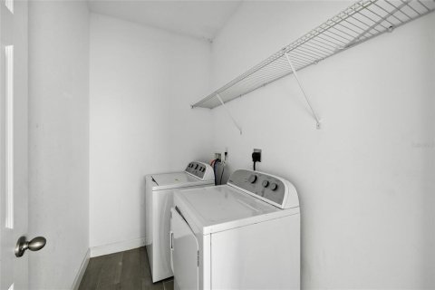 Casa en venta en Poinciana, Florida, 3 dormitorios, 121.24 m2 № 1899028 - foto 11