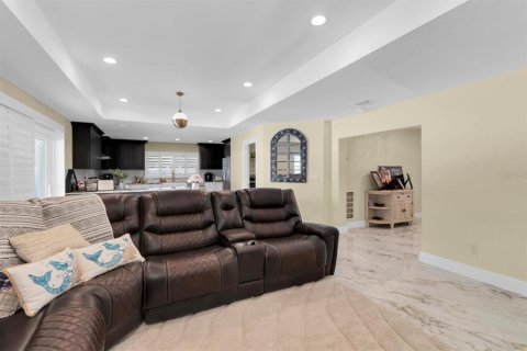 Villa ou maison à vendre à New Port Richey, Floride: 3 chambres, 157.19 m2 № 2149861 - photo 6