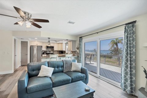 Villa ou maison à louer à Englewood, Floride: 2 chambres, 111.48 m2 № 1775587 - photo 11