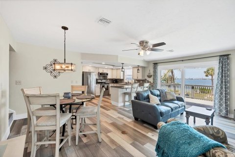 Villa ou maison à louer à Englewood, Floride: 2 chambres, 111.48 m2 № 1775587 - photo 18