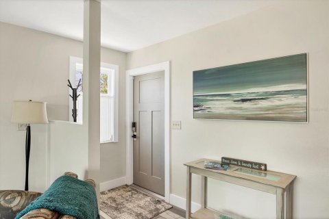 Villa ou maison à louer à Englewood, Floride: 2 chambres, 111.48 m2 № 1775587 - photo 7