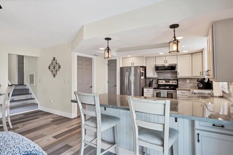 Villa ou maison à louer à Englewood, Floride: 2 chambres, 111.48 m2 № 1775587 - photo 13