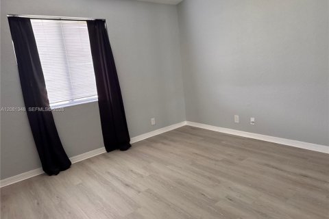Touwnhouse à louer à Boynton Beach, Floride: 3 chambres, 144.65 m2 № 2344233 - photo 5