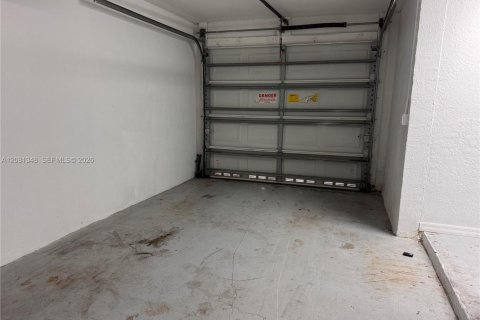 Touwnhouse à louer à Boynton Beach, Floride: 3 chambres, 144.65 m2 № 2344233 - photo 11