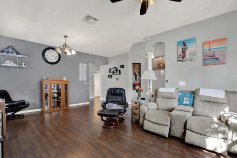 Villa ou maison à vendre à Brooksville, Floride: 3 chambres, 195.09 m2 № 2419551 - photo 6