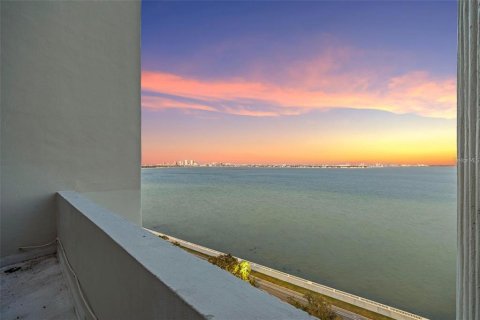 Condominio en alquiler en Tampa, Florida, 2 dormitorios, 122.63 m2 № 2196670 - foto 26